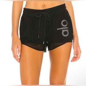 Alo Yoga Ambience Short